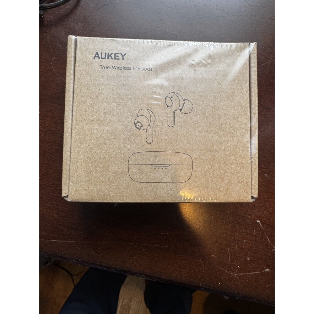 Aukey True Wireless Earbuds Bluetooth In-Ear Headphones Charging Case NEW Box